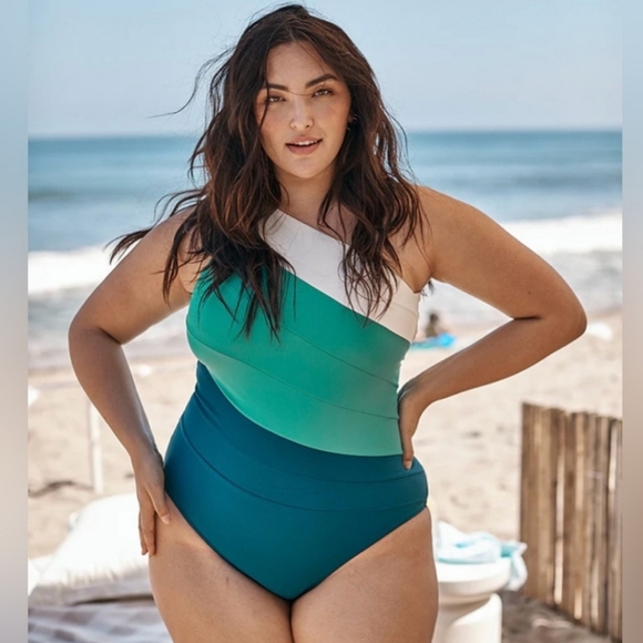 Summersalt Sidestroke - Picture 4 of 6